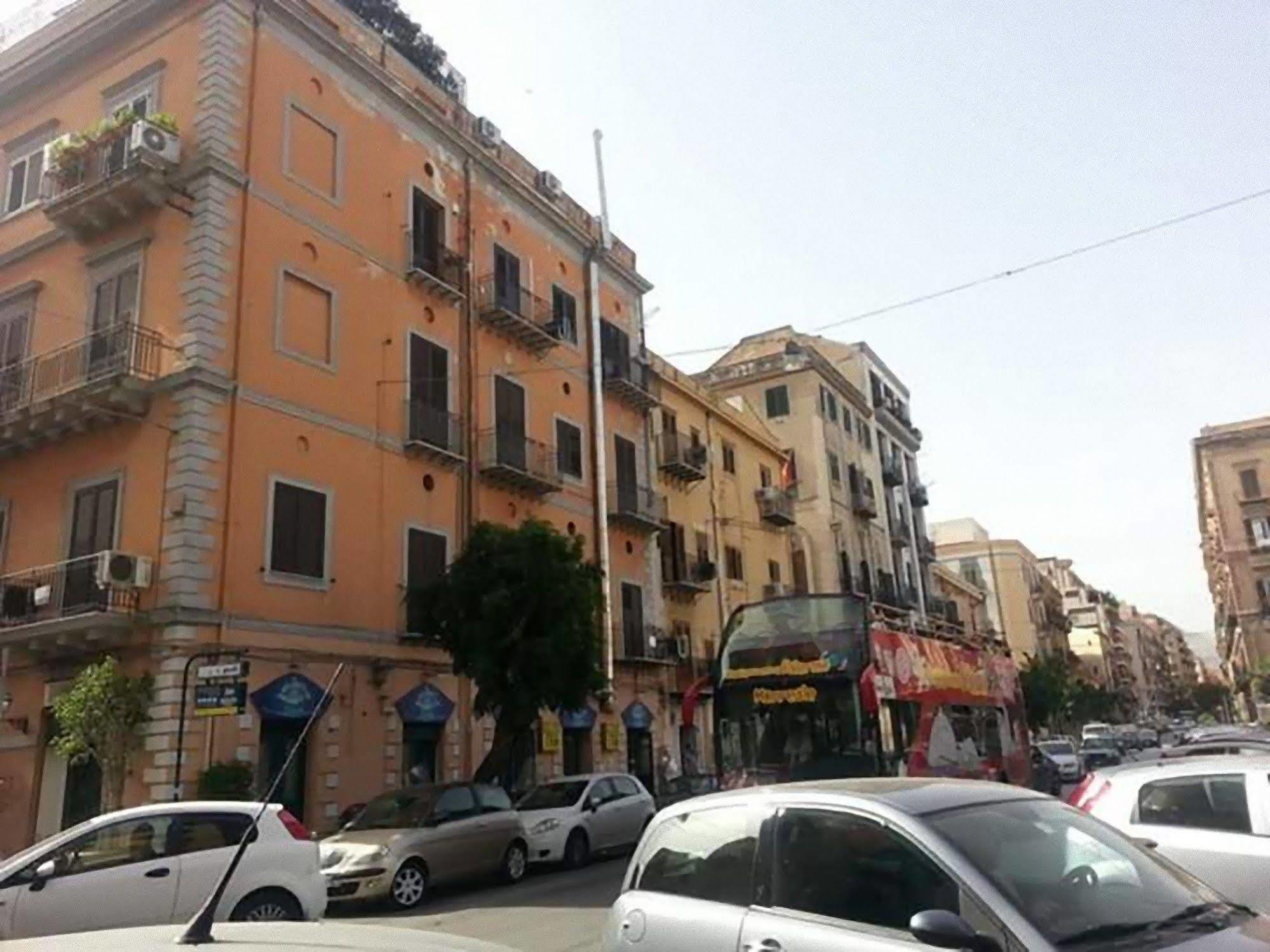 Bed and breakfast Centro Zoe 3*