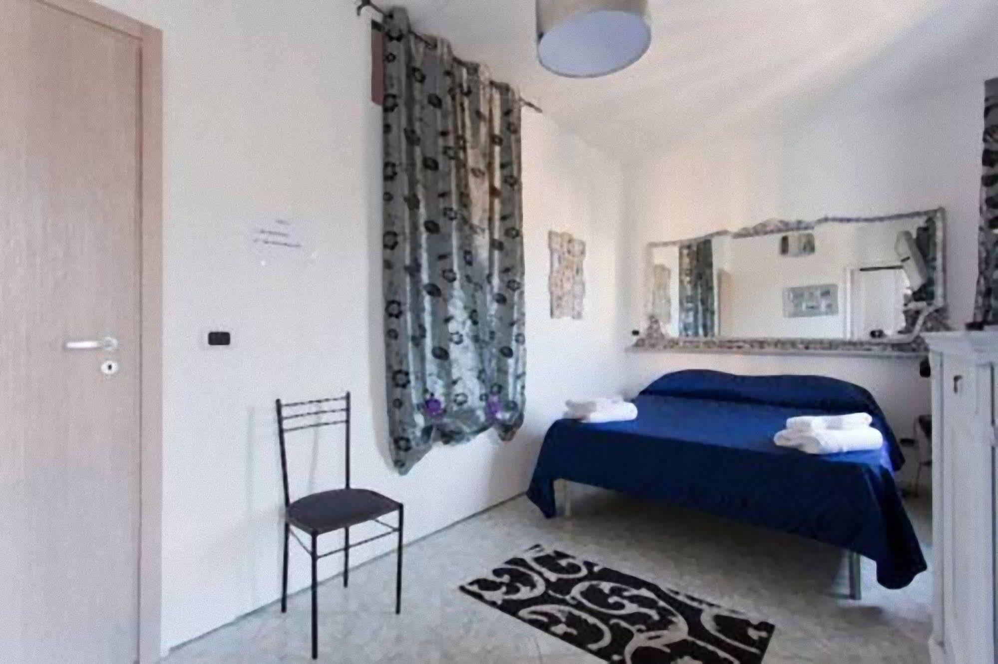 Bed and breakfast Centro Zoe 3*