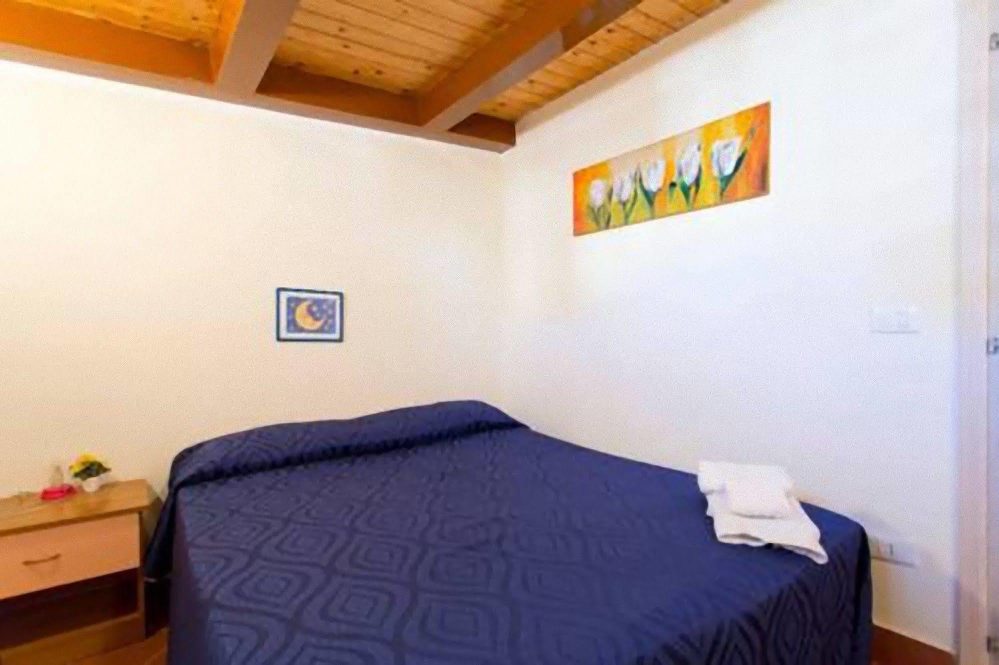 Centro Zoe Bed and breakfast 3*