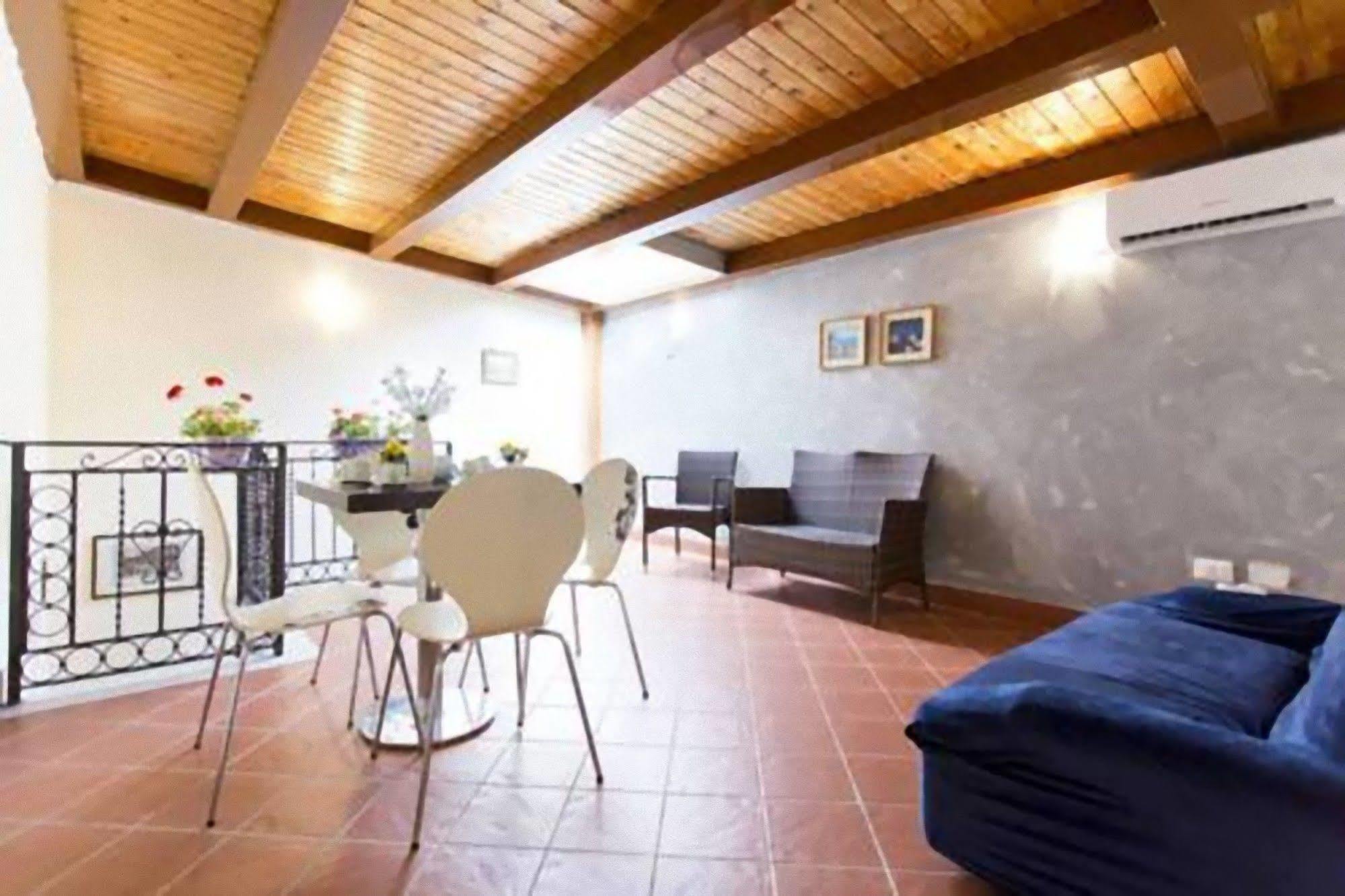 Centro Zoe Frühstückspension 3*